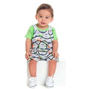 Conjunto Bebe Jardineira em moletinho com body em suedine carrinhos
