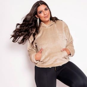 Blusão Plus Size Teddy Com Capuz