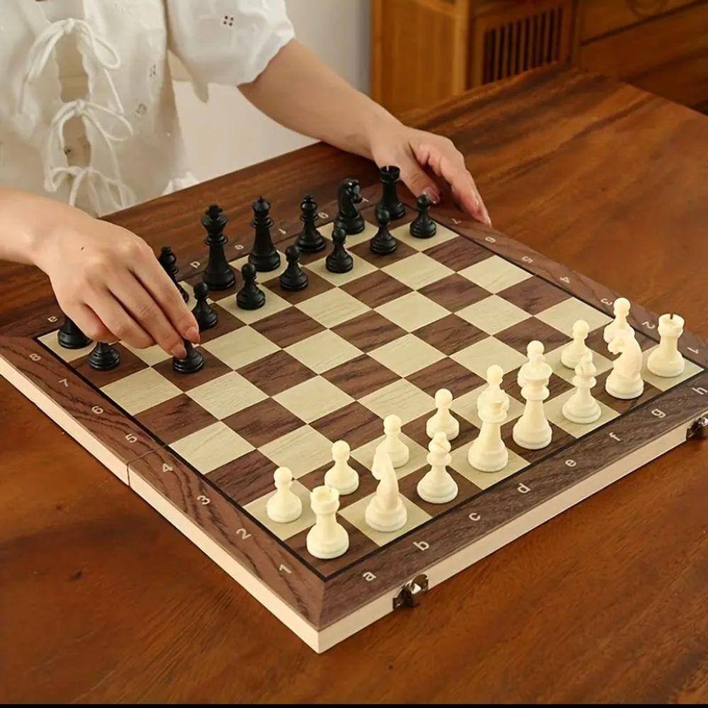 Jogo de Xadrez Magnético Dobrável de Madeira 29x29cm CHESS