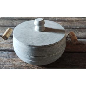 Panela alças de madeira número 7 em pedra sabão