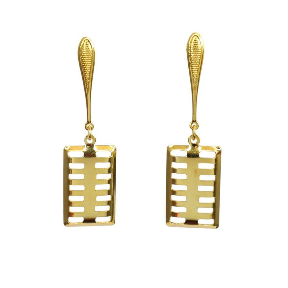 Brinco quadrado - Banhado em Ouro 18k