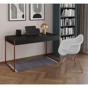 Escrivaninha Industrial Office Estudo Malta Preta 137x53cm com 1 Poltrona Branca Eames Eiffel Base C