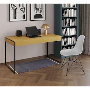 Escrivaninha Industrial Escritório Malta Canela 137x53cm com 1 Cadeira Eames Eiffel Branca Base Ferr
