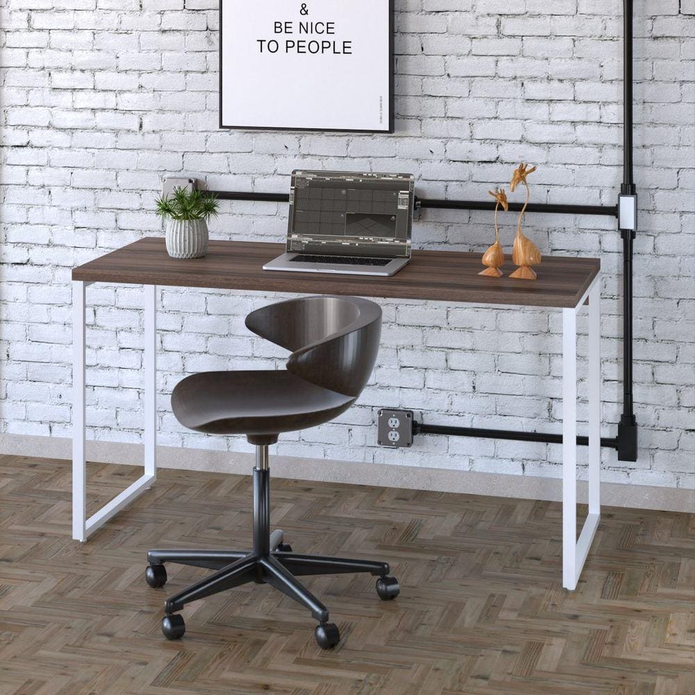 Mesa para Escritório Office Estilo Industrial 135cm Kuadra Nogal/Est.Branca