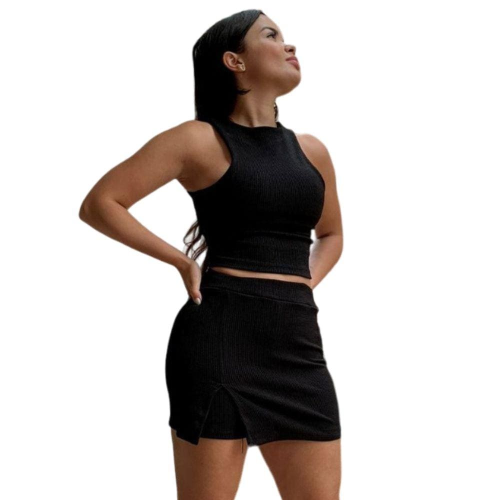 Conjunto Feminino Cropped Regatinha Sem Bojo com Short Saia