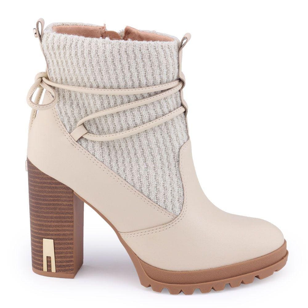 Bota Feminina Ramarim 23-60104 Salto alto tratorado cadarço