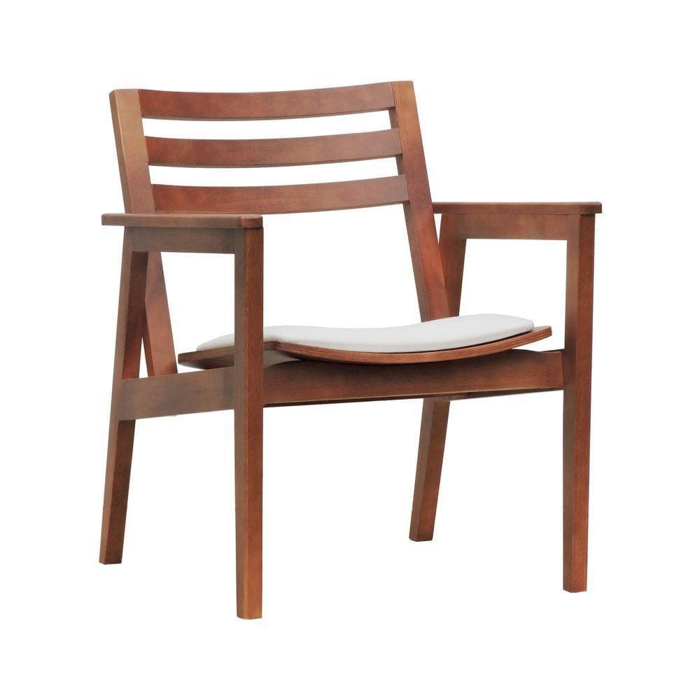 Poltrona Cairo Madeira Maciça Encosto Ripado Assento Anatômico - Amêndoa Estofado Corano Bege