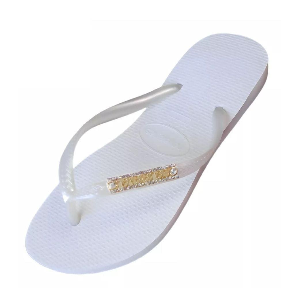 Chinelo Havaianas com Logo Metalizado e Cravejada