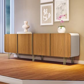 Buffet Decorativo Com Puxadores Em Alumínio Pés Aço Maciço Virginia Off White/cinamomo G26 - Gran Belo