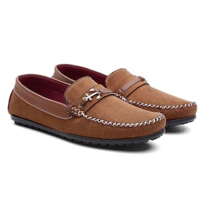 Mocassim Casual M&d Store Moderno com Costura Reforçadas e Detalhe em Metal