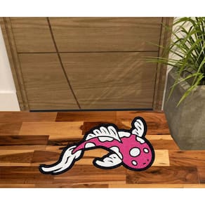 Tapete Capacho Peixe Carpa no Formato 80X40 cm Pink.