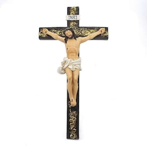 Crucifixo De Parede Importado Resina 30 Cm