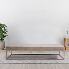 Puff para Sala de Estar Giulia 140 Cm Bege/Dourado