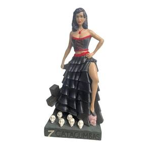 Escultura Pomba Gira Crânio 7Saias 24Cm Resina-Selecione Cor