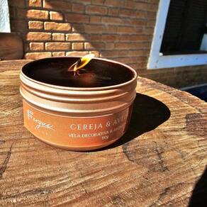 Vela Decorativa Aromática Cereja com Avelã Fergus Candles