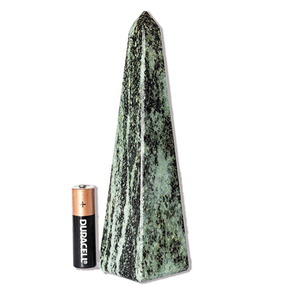 Obelisco Quartzo Brasil Natural Lapidação Manual 14 a 15cm