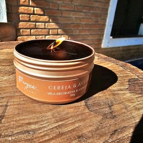 Vela Decorativa Aromática Cereja com Avelã Fergus Candles