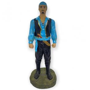 Escultura Cigano Umbanda Candomblé 25 Cm Em Resina