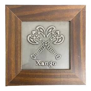 Quadro Xangô Machado Cruzado Madeira Imbuia 14,5x14,5cm