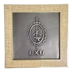 Quadro Orixá Exú Em Aço E Madeira Carvalho 16,5X16,5Cm