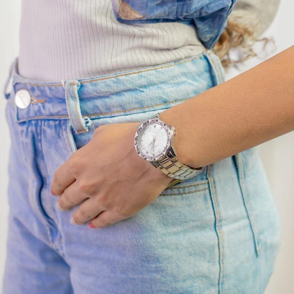 Relógio Feminino Prata Lançamento Linha Quartz Com Garantia