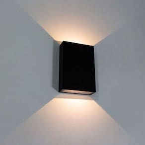 Arandela Tip Preto l8,3cm c3cm a12,3cm 1xled Integrado 4w 3000k 130lm Ip65 Preto
