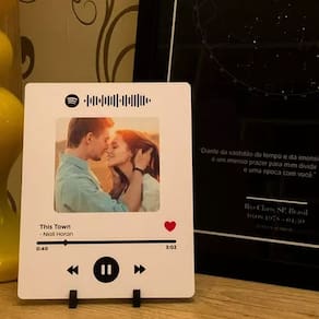 Placa Spotify Interativa - Código Magico