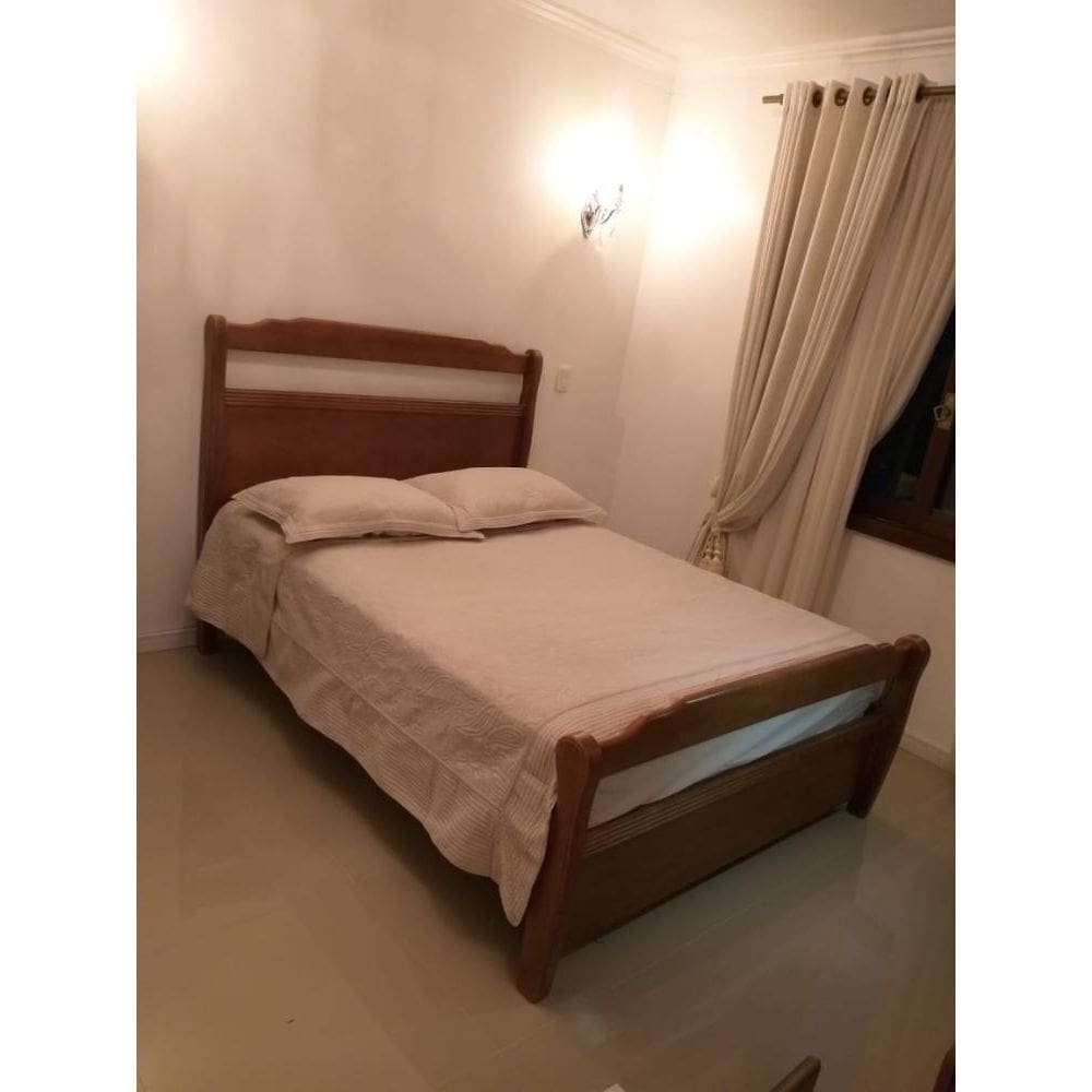 Cama de Casal 1,40 x 1,90