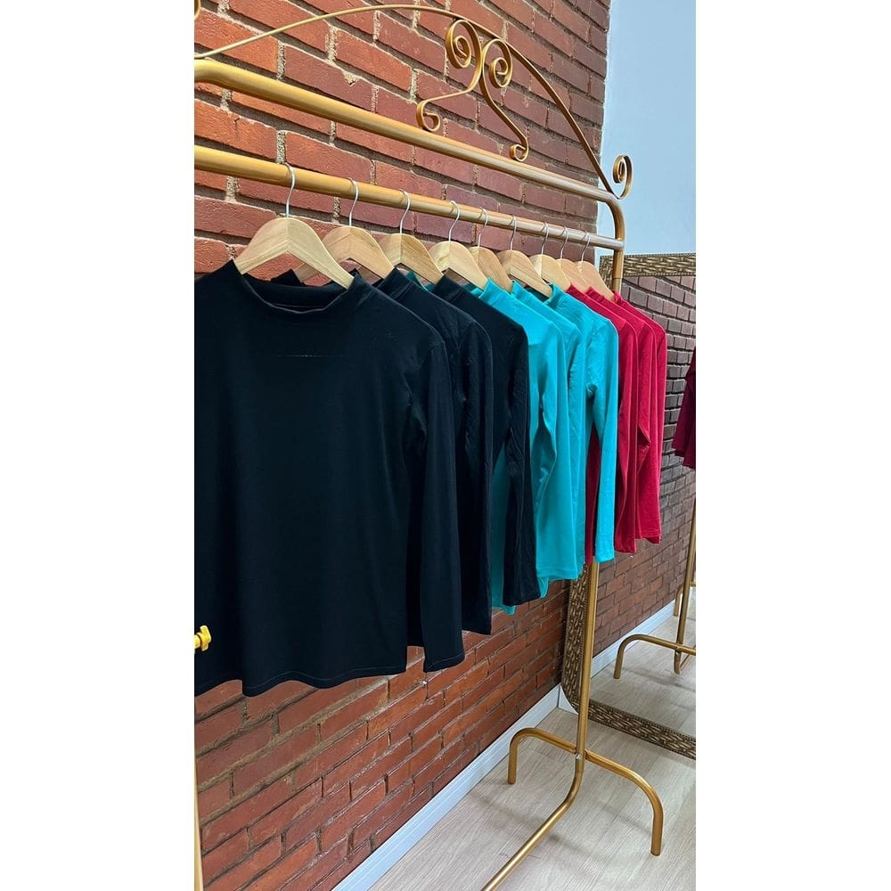 Blusa Feminina Gola Alta Manga Longa Cacharrel