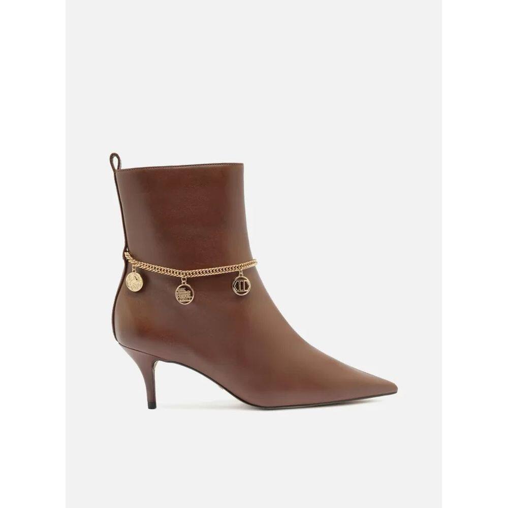 Bota Marrom Couro Salto Fino Corrente Arezzo Feminino