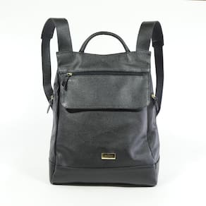 Mochila feminina anti furto notebook em couro  preto