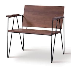 Poltrona Vegas Linha Industrial Daf Móveis em Madeira Maciça 20 mm Castanho Base Aço Carbono Preto