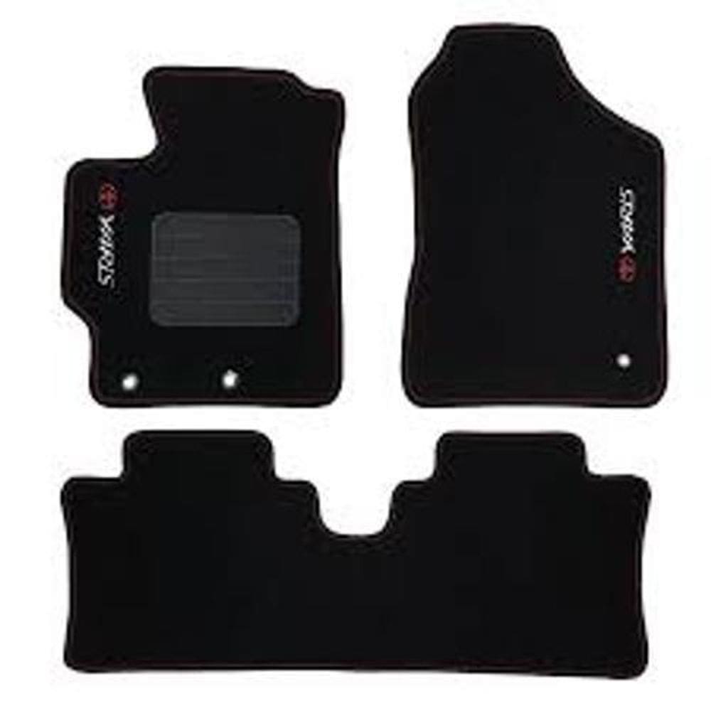 Tapete carpete yaris sedan base pinado