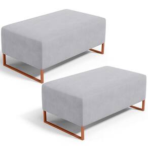 Kit 02 Puffs Decorativo Sala De Estar Cléo 90cm W01 Base Ferro Cobre Suede Cinza - Lyam Decor