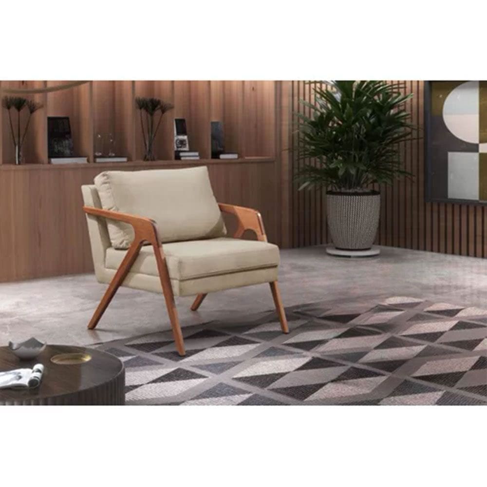 Poltrona Decorativa Mona Luxo Veludo Bege e Base Madeira Maciça