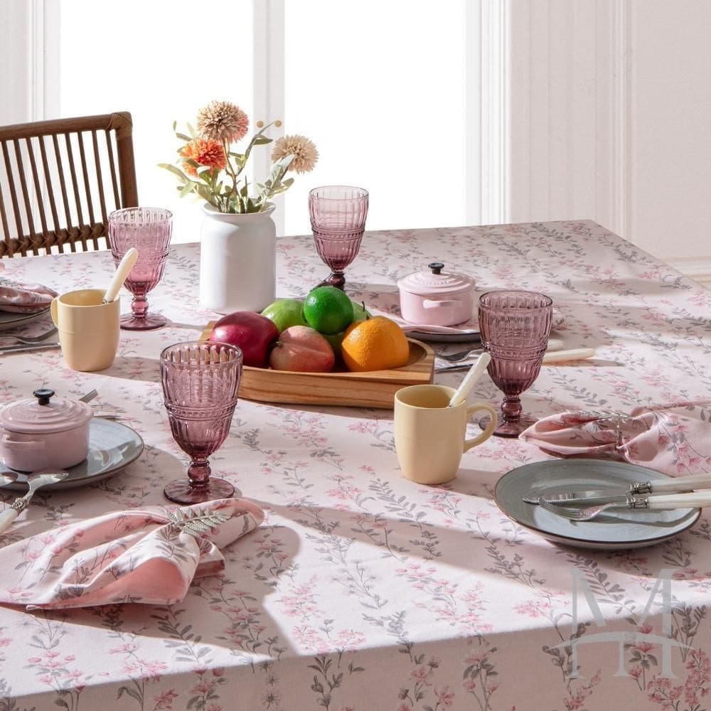 Toalha De Mesa Naturalle Prática 1,60X2,20M Quatro Estações