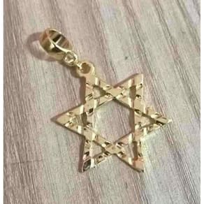 Berloque Pingente Estrela De Davi Com Detalhe Folheado Ouro