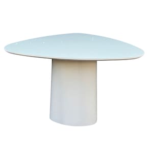 Mesa de Jantar Cone orgânica Redonda 90x93 cm Laqueado Off White