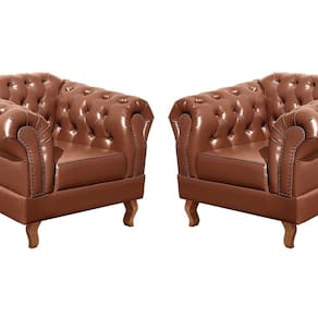 Conjunto 2 Poltronas Chesterfield Dom Pedro Decoração Sala Recepção Retrô Caramelo