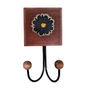 Toalheiro Cabideiro Duplo Flor 3d Rústico Artesanal Ferro Cor Preto