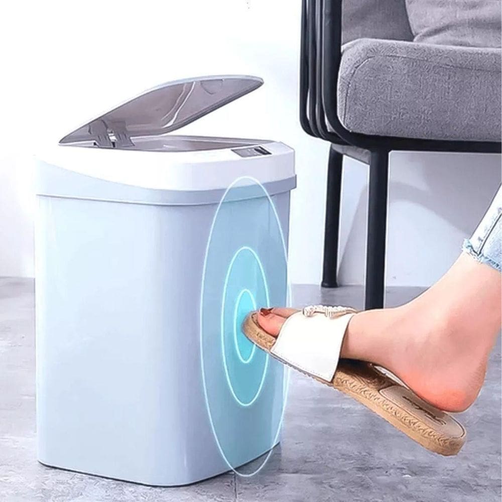 Lixeira Inox Automática Durabilidade Em Ação