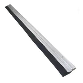 Friso vedador de alumínio para porta residencial 90cm