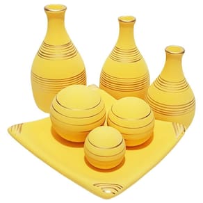Jogo de vasos trio garrafas e centro de mesa 3esferas gold