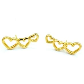 Ear cuff coração vasado folheado a ouro