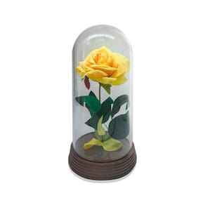 Linda redoma com rosa amarela , inspirada na rosa encantada