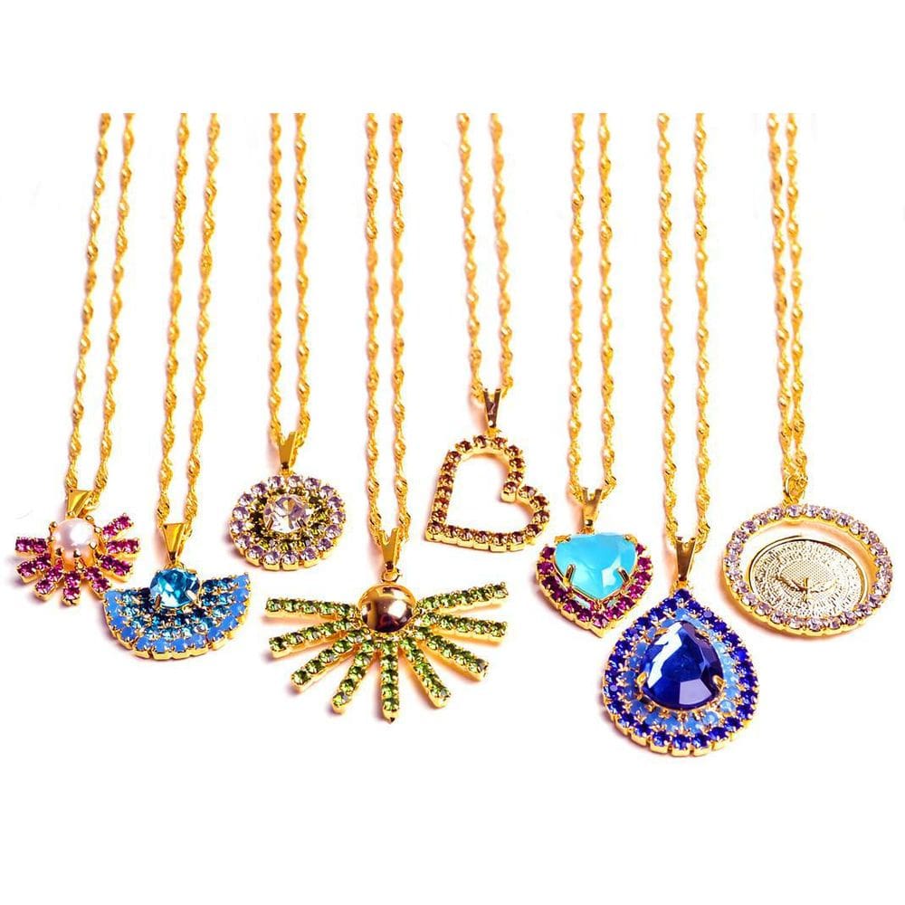 Gargantilha folheada pedra vidro tendência 10un