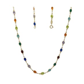 Gargantilha folheada a ouro pedras coloridas oval 45cm