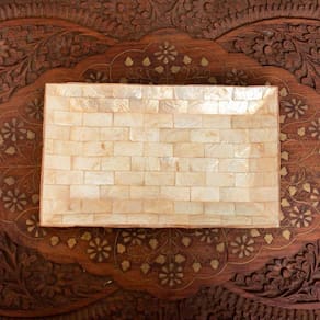Bandeja Retangular De Madrepérola 20Cm Cor Bronze