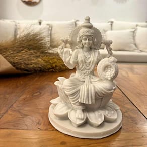 Escultura Lakshmi De Pó De Mármore 20Cm