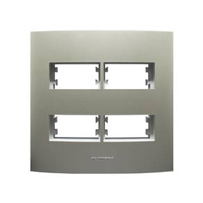 Placa 4X4 com Suporte Para 4 Módulos Distanciados Inova Pro Class Alumbra Champagne